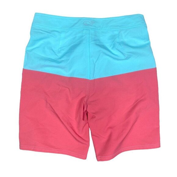 Vineyard Vines Board Shorts Boys Size 18 XL - Picture 2 of 4